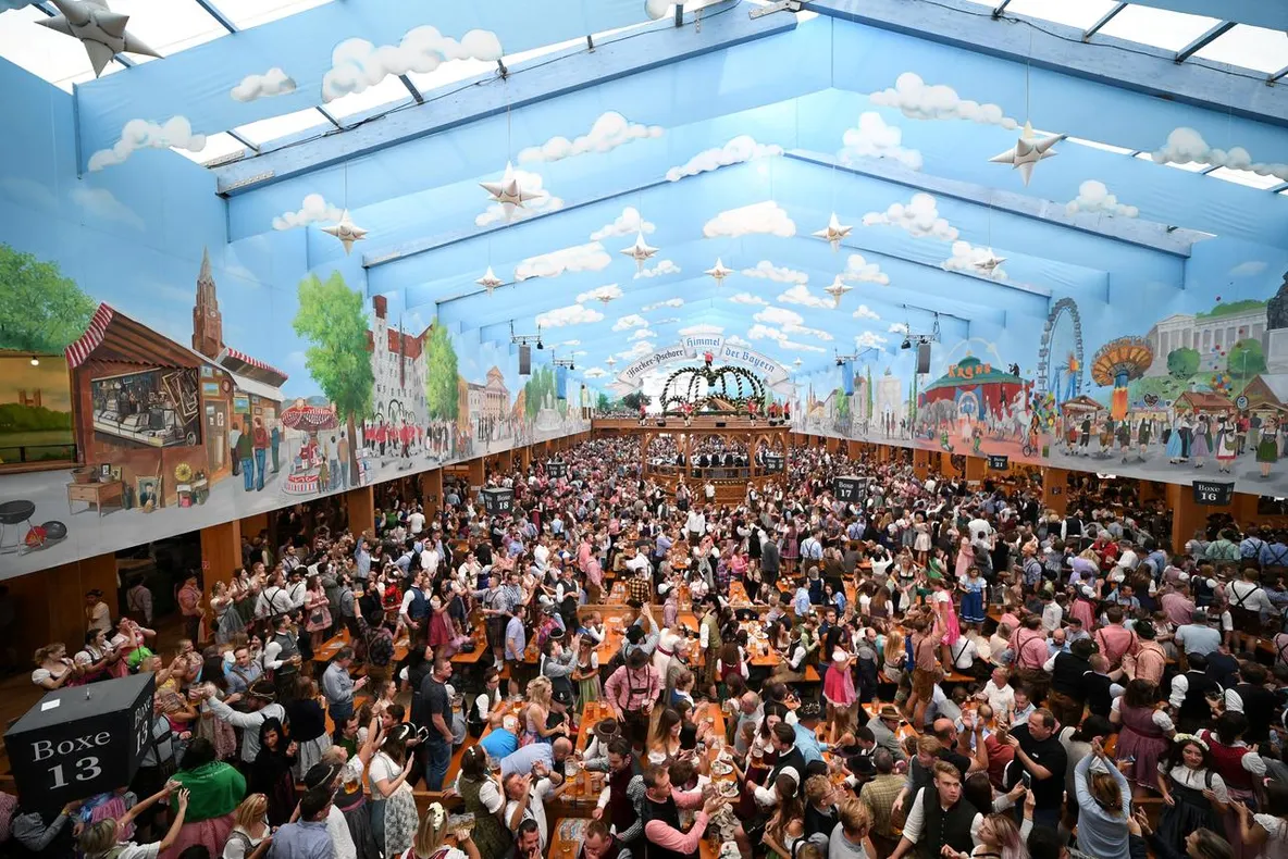 Începe Oktoberfest Brașov 2026. Programul complet