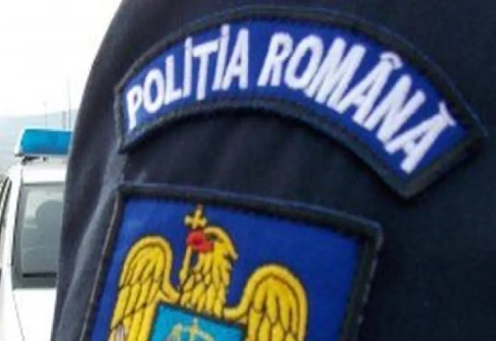 Percheziții de amploare în București, la firme fantomă care au vândut măști sanitare