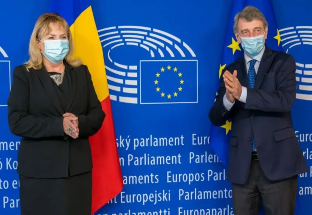 Anca Dragu s-a întâlnit cu David Sassoli, la Bruxelles: Discuţii despre Mecanismul de Redresare şi Rezilienţă