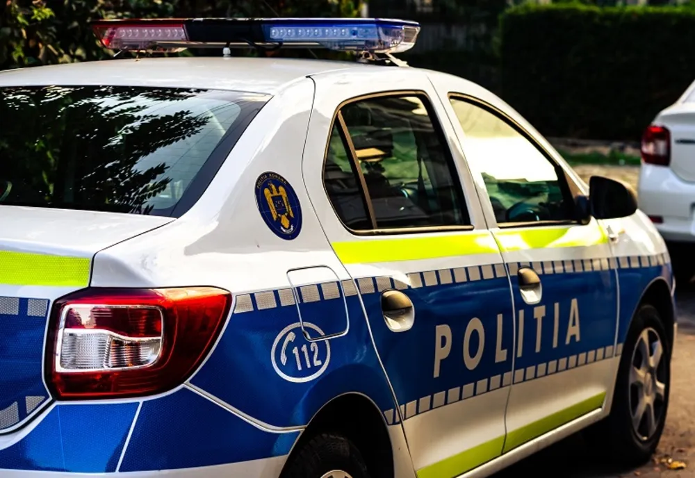 Bătrân jefuit în propria casă. Poliția face cercetări