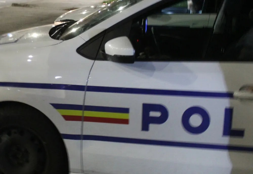 Copilă de 14 ani, dată dispărută după ce a plecat la un prieten şi nu a mai revenit