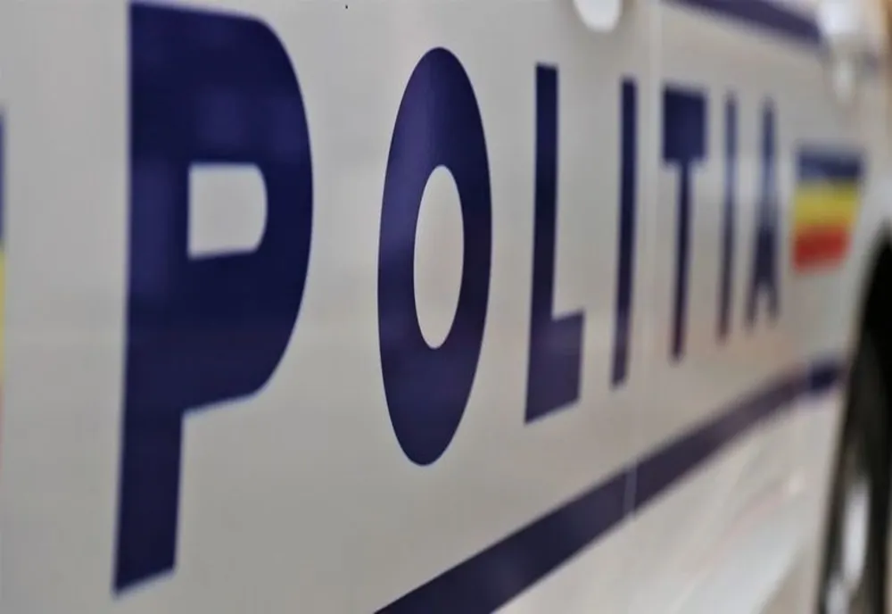 Cinci poliţişti de la Poliţia Rutieră din cadrul IPJ Braşov, reţinuţi sub acuzaţiile de luare de mită şi abuz în serviciu