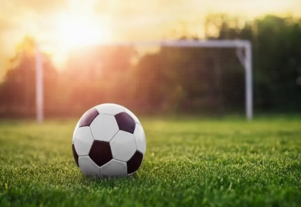  Opt dintre cei mai bine plătiţi 10 fotbalişti din lume joacă în Arabia Saudită