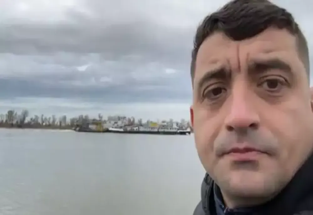 GEORGE SIMION, ACUZAT CĂ FOLOSEȘTE MASIV SUBVENȚIILE AUR PENTRU CHELTUIELI DE PARTID 