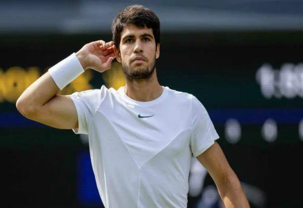 CARLOS ALCARAZ CÂȘTIGĂ WIMBLEDON 2024 ÎN FAȚA LUI DJOKOVIC