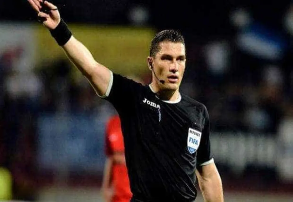 Arbitrul Istvan Kovacs a debutat la Cupa Mondială într-un meci de mare încărcătură
