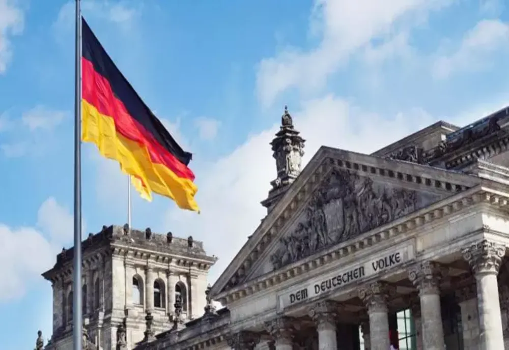 Germania retrage ajutoarele sociale: mii de români, obligați să părăsească țara