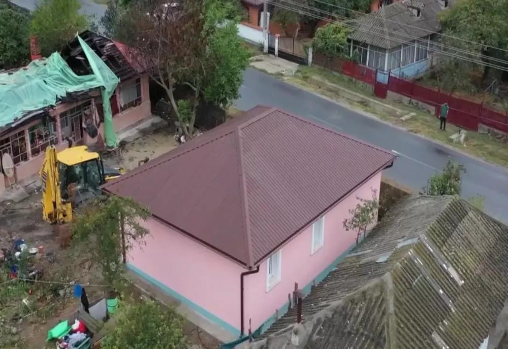 Primăriile au demarat controale. Românii care stau la curte pot primi amenzi de până la 5.000 de lei