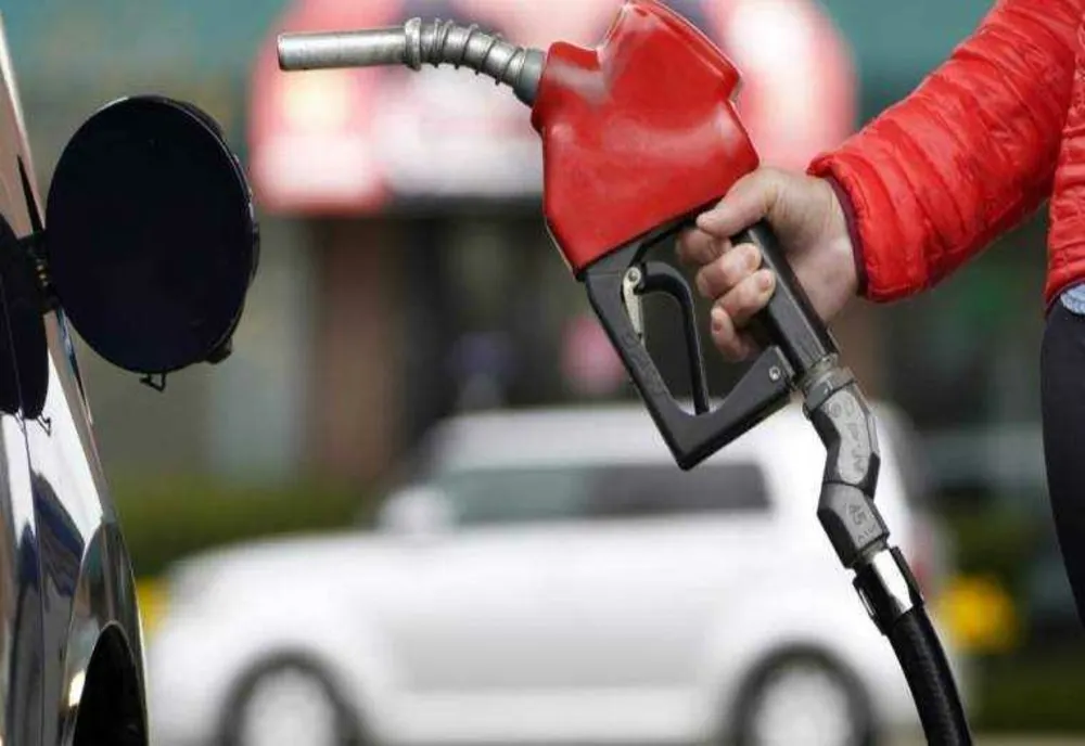 România, printre țările cu cele mai mari creșteri ale prețurilor la carburanți din Uniunea Europeană