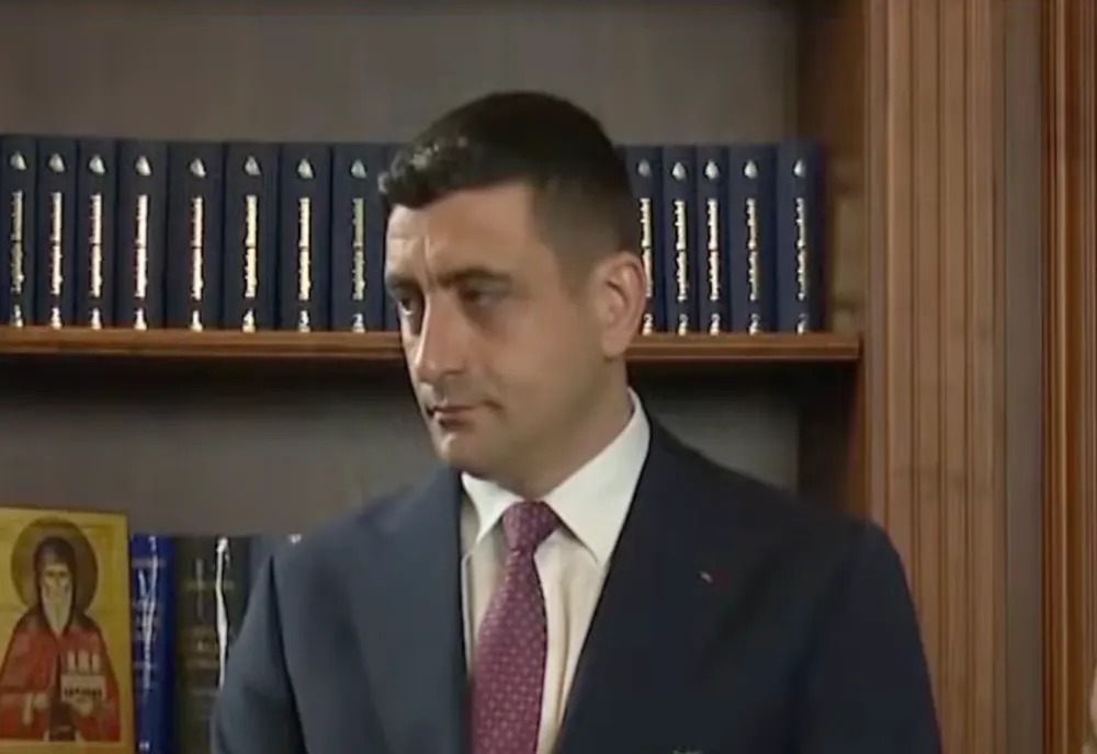 GEORGE SIMION ACUZĂ O TENTATIVĂ DE FRAUDĂ ÎN DIASPORA LA DOAR CÂTEVA ORE DE LA ÎNCEPEREA CAMPANIEI