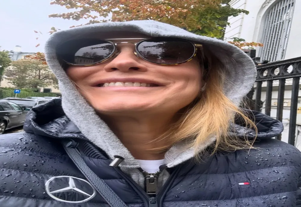 ANDREEA ESCA: „NU MI-E MIE RUȘINE ACUM DE OAMENII PE CARE I-AM PANICAT DE MOARTE, PENTRU PLOICICA ASTA DE TOAMNĂ?”