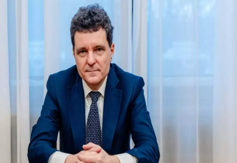 Oamenii lui Bolojan, activați împotriva lui Nicușor Dan. Florin Roman lansează noi amenințări cu suspendarea președintelui