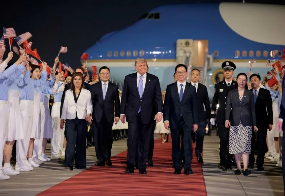 Donald Trump la Beijing: Prima vizită americană în China după nouă ani