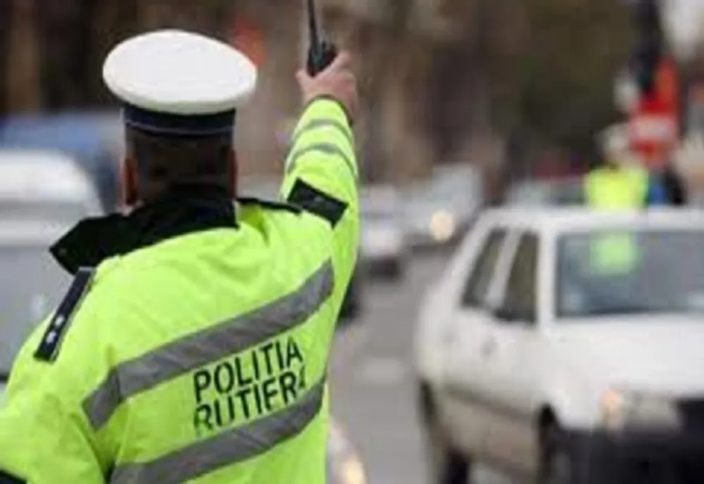 Viteză extremă pe un drum din Mehedinți: șofer austriac sancționat dur