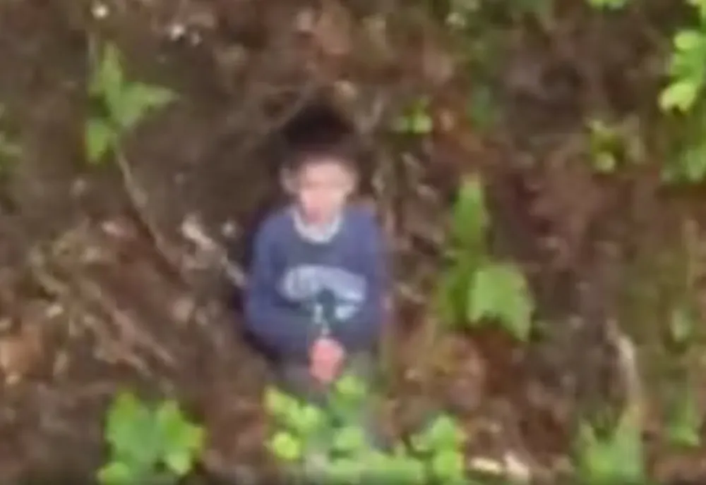 A fost găsit băieţelul de 5 ani dat dispărut în Sibiu. Alexandru a fost căutat timp de trei zile - VIDEO