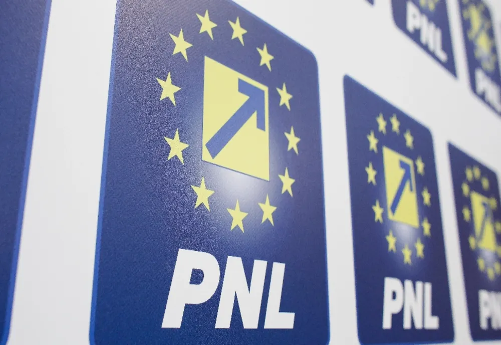 PNL refuză din nou o coaliție de guvernare cu PSD. Criza politică se adâncește tot mai tare