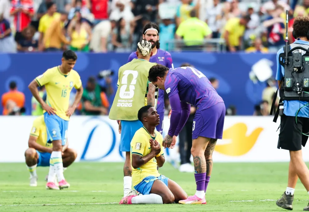 Scandal după dezastrul Braziliei! Ronaldo îl atacă dur pe Ancelotti: „A făcut prea multe greșeli”