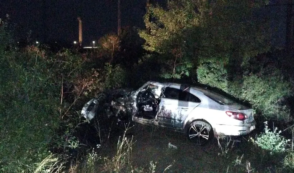 Accident cumplit în Slatina:. Un șofer de 17 ani fără permis a murit, doi tineri au fost răniți