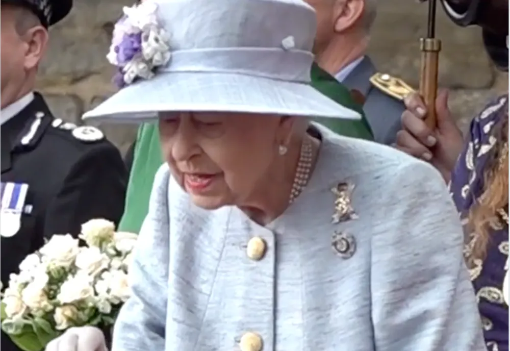 Familia regală este alături de Regina Elisabeta a II-a. Britanicii, îngrijorați de veștile despre sănătatea suveranei lor