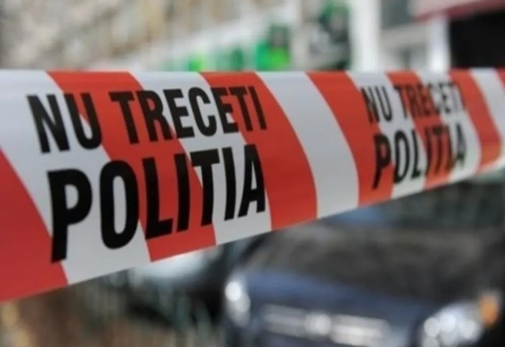 Tânăr de 20 de ani, reținut sub suspiciunea că şi-a ucis unchiul cu o sticlă