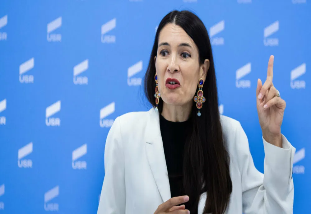 Clotilde Armand reclamă ”iresponsabilitatea” consilierilor PNL şi PSD: Votaţi bugetul sau plecaţi acasă