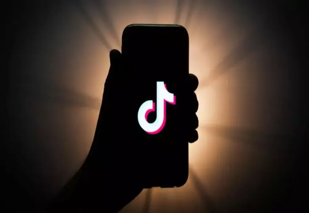 TikTok adaugă posibilitatea postării din cadrul aplicaţiilor de editare video
