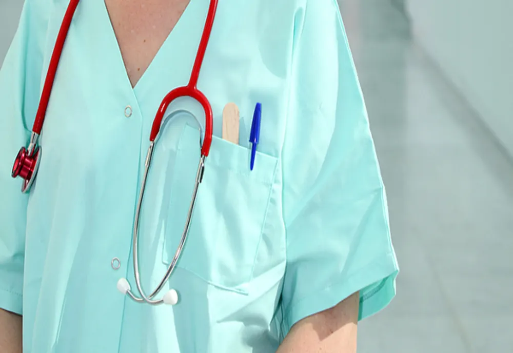 Pacienții amenință că vor să dea Guvernul în judecată dacă va impozita concediile medicale
