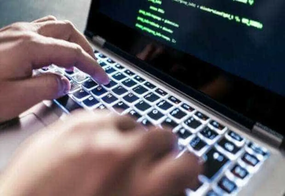 ALERTĂ DNSC: TENTATIVĂ DE FRAUDĂ CU IDENTITATEA MAGAZINULUI NOTINO PRIN „CUTIA MISTERIOASĂ”