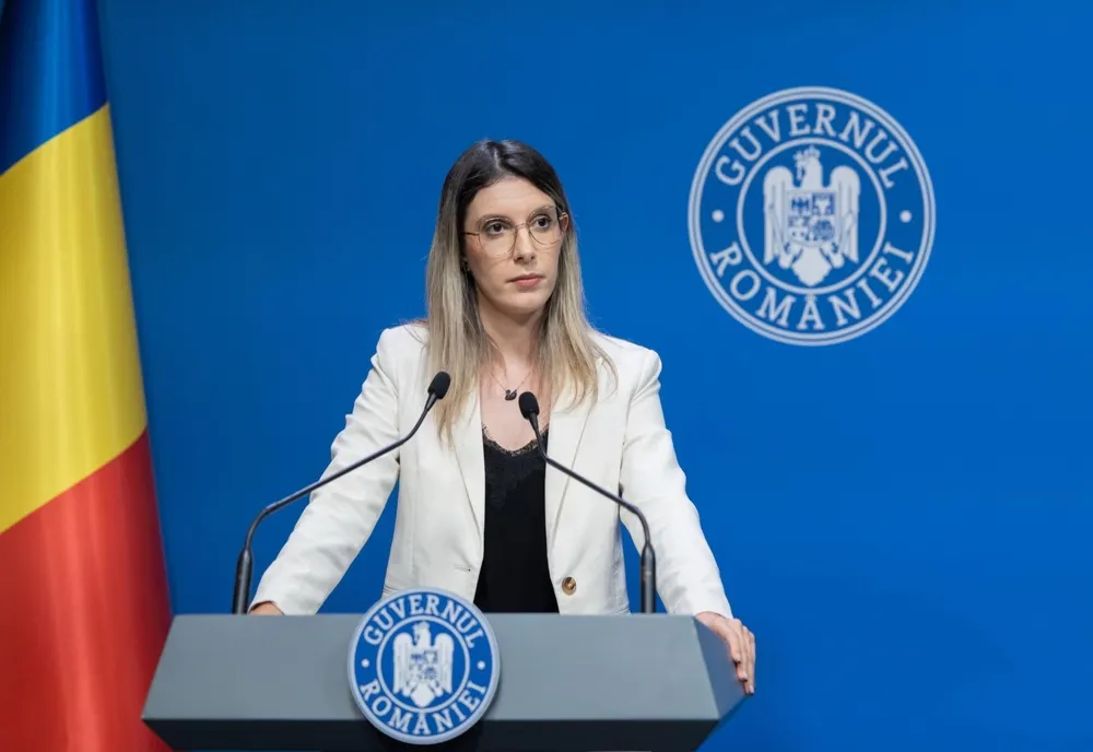Ministrul Mediului, după explozia petrolierului în Marea Neagră:”Nu este pe teritoriul țării.Nu putem interveni”