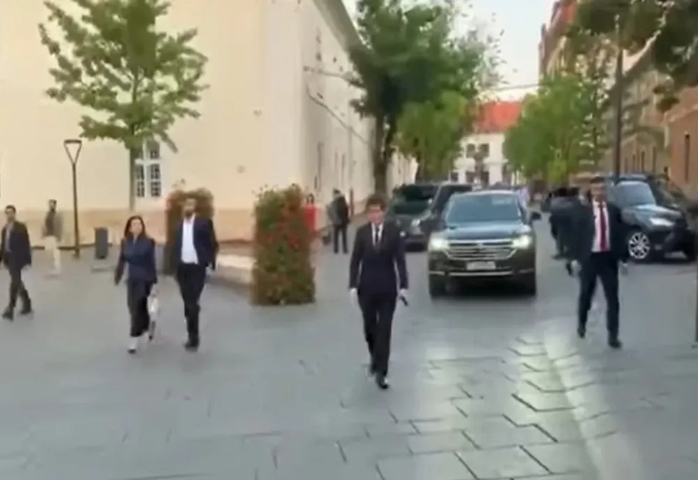 Negocieri pentru guvern. Când primește președintele Nicușor Dan variantele de Executiv de la partide? VIDEO -