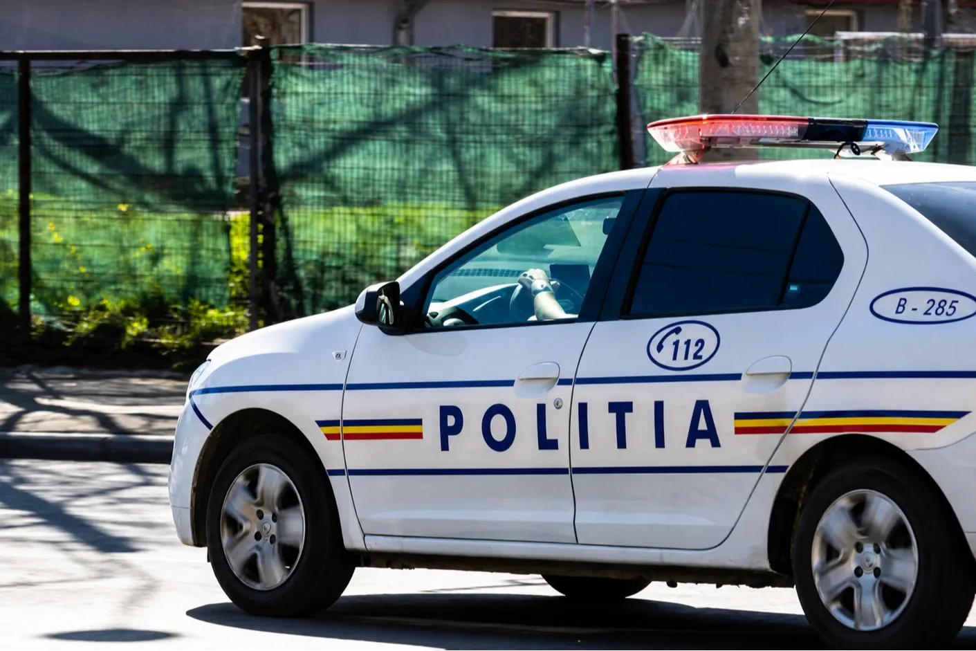 Bătrân de 97 de ani găsit mort în casă