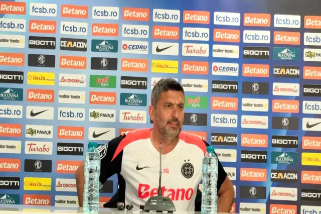 Suporterii FCSB i-au cerut demisia antrenorului Marius Baciu