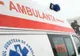 Accident în Galați. Ambulanţă în misiune, lovită de un şofer băut. Autospeciala a fost proiectată într-o staţie de tramvai