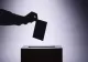 PREZIDENȚIALE 2025: APROAPE 5.800 DE CETĂȚENI ROMÂNI DIN STRĂINĂTATE AU SOLICITAT SĂ VOTEZE PRIN CORESPONDENȚĂ