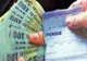 PENSIONARII CU VENITURI MICI VOR PRIMI UN SPRIJIN DE 800 DE LEI, ÎN DOUĂ TRANȘE EGALE