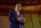 GEORGE SIMION, ALĂTURI DE MICII PRODUCĂTORI ROMÂNI. POVEȘTILE CUTREMURĂTOARE ALE CELOR CARE ÎNCEARCĂ SĂ-ȘI CÂȘTIGE PÂINEA: NU AM O MÂNĂ, DAR MUNCESC 